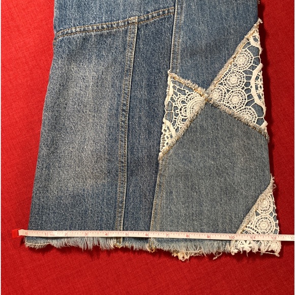 Free People In My Element Patched Flare Jeans 27 (*30) Runs Large Preowned $168 - Picture 15 of 16
